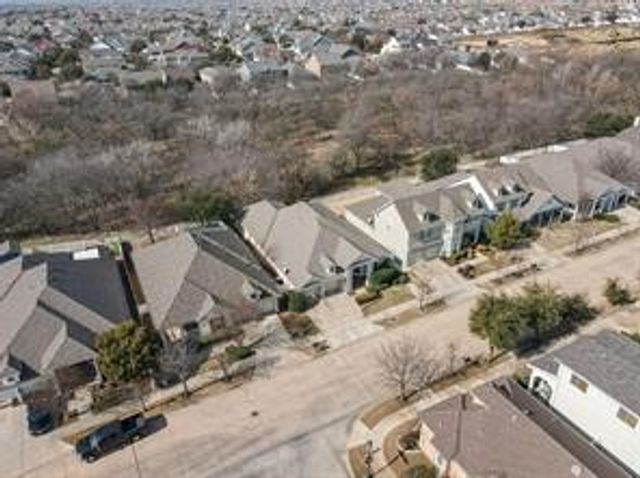 1305 STONE MOUNTAIN Parkway, Savannah, TX 76227