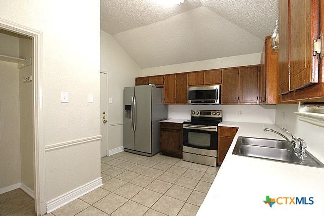 213 Bronc Drive, Copperas Cove, TX 76522