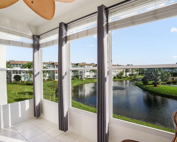 4706 NW 36th Street 507, Lauderdale Lakes, FL 33319