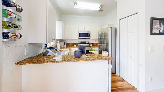 11866 SW 152nd Pl, Miami, FL 33196