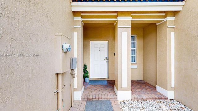 11866 SW 152nd Pl, Miami, FL 33196