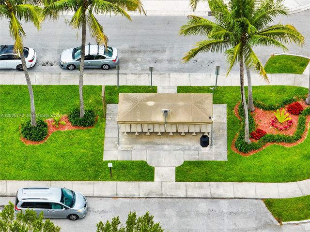 11866 SW 152nd Pl, Miami, FL 33196