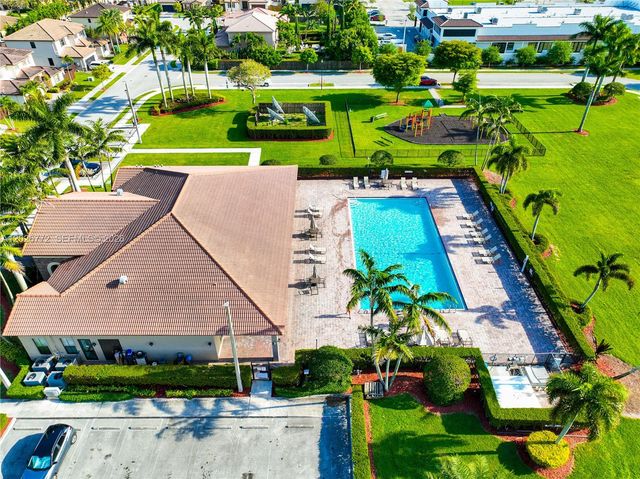 11866 SW 152nd Pl, Miami, FL 33196