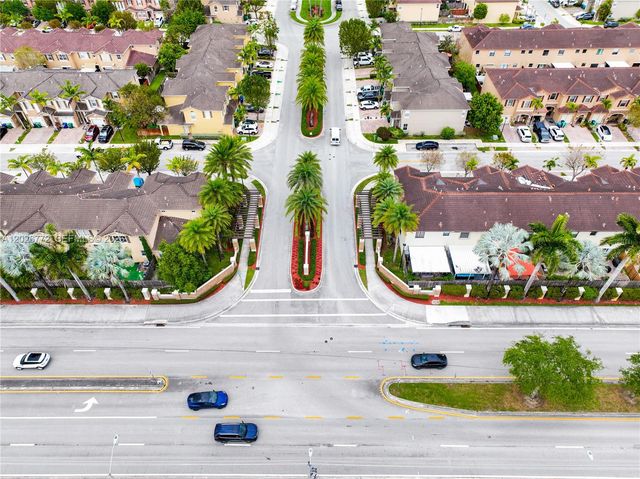 11866 SW 152nd Pl, Miami, FL 33196