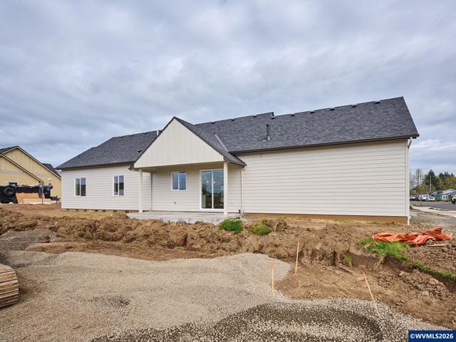 1281 Brown St, Woodburn, OR 97071