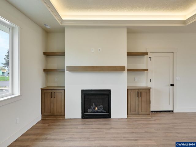 1281 Brown St, Woodburn, OR 97071