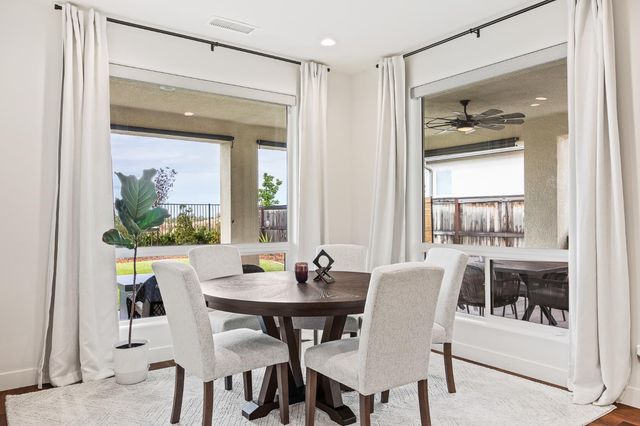 4530 Hillside Road, Madera, CA 93636