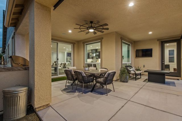 4530 Hillside Road, Madera, CA 93636