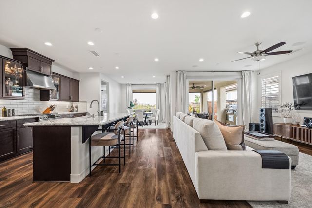 4530 Hillside Road, Madera, CA 93636