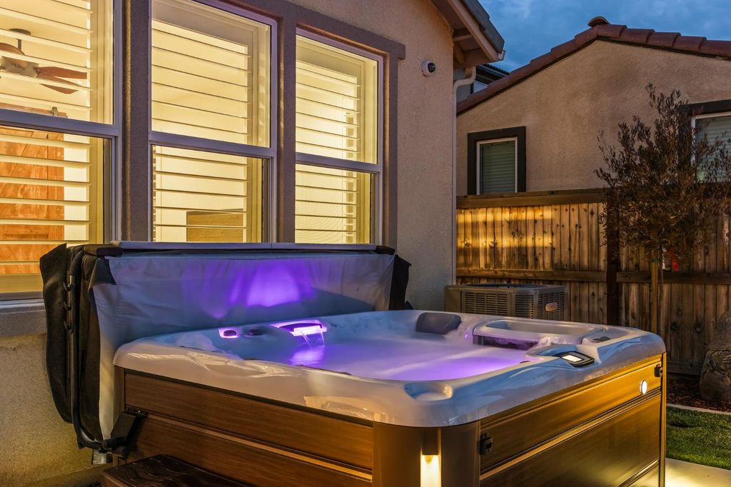 Image 41 of property listing at 4530 Hillside Road, Madera, CA 93636