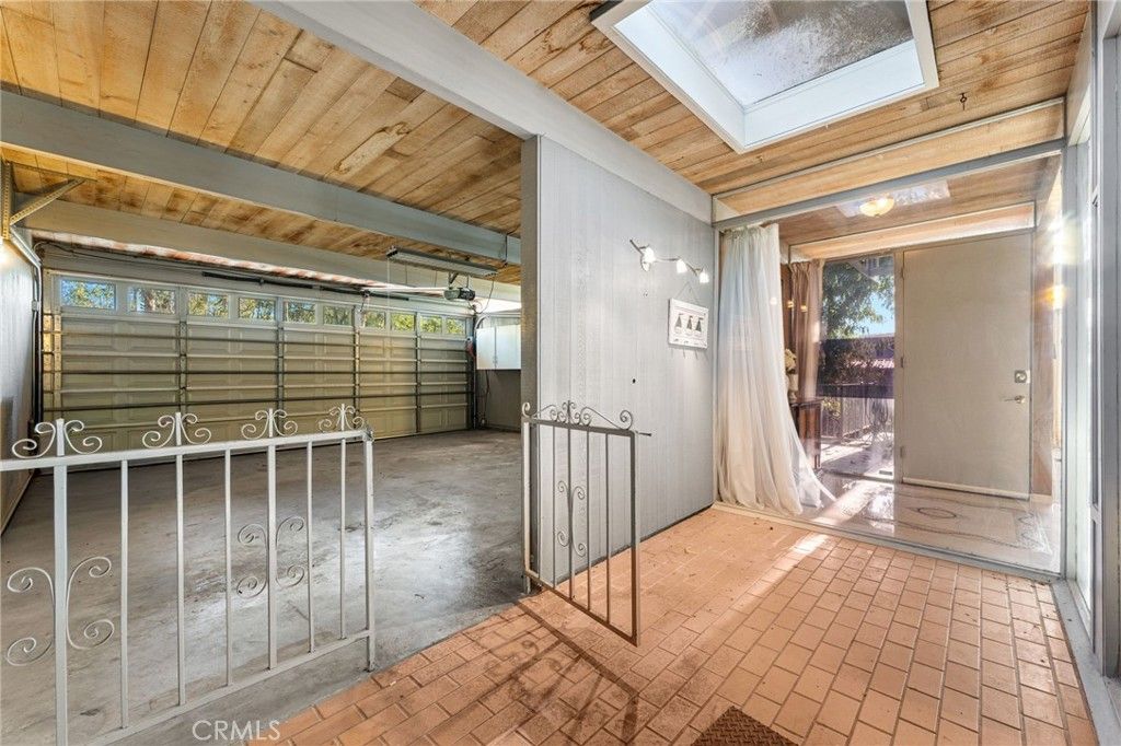 Image 22 of property listing at 1595 Cherokee Road, Corona, CA 92881