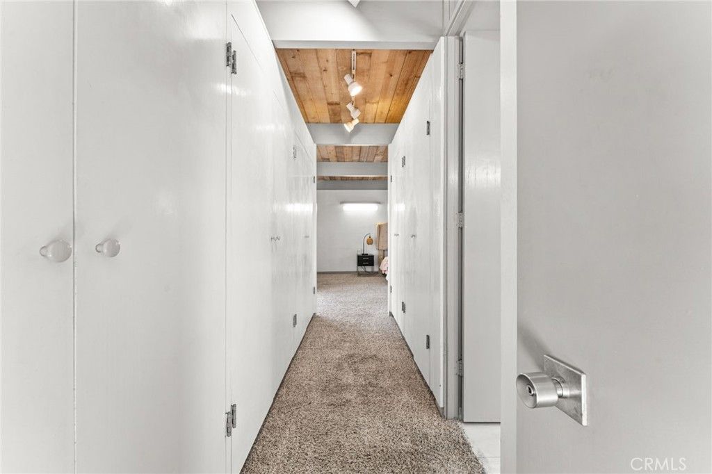 Image 26 of property listing at 1595 Cherokee Road, Corona, CA 92881