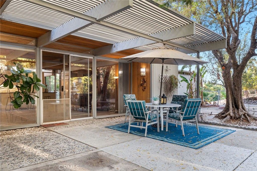 Image 47 of property listing at 1595 Cherokee Road, Corona, CA 92881