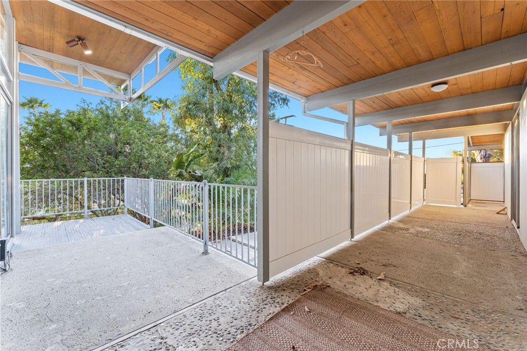 Image 55 of property listing at 1595 Cherokee Road, Corona, CA 92881