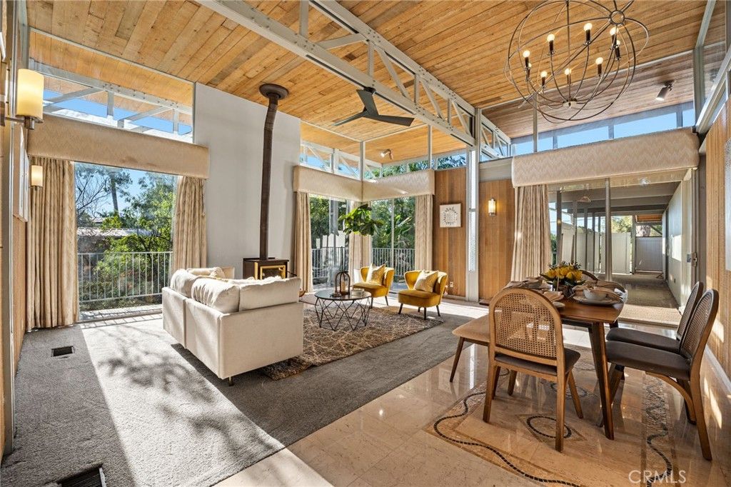 Image 7 of property listing at 1595 Cherokee Road, Corona, CA 92881
