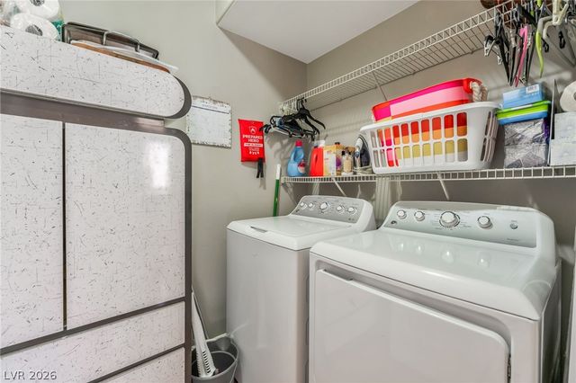 7173 South Durango Drive 212, Las Vegas, NV 89113