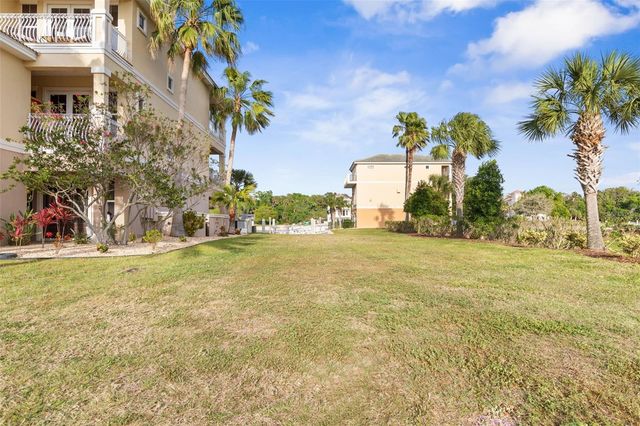 297 YACHT HARBOR DRIVE, Palm Coast, FL 32137
