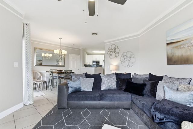 4345 BAYSIDE VILLAGE DRIVE 302, Tampa, FL 33615