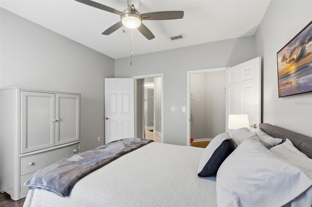 4345 BAYSIDE VILLAGE DRIVE 302, Tampa, FL 33615