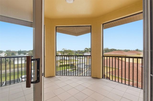 4345 BAYSIDE VILLAGE DRIVE 302, Tampa, FL 33615