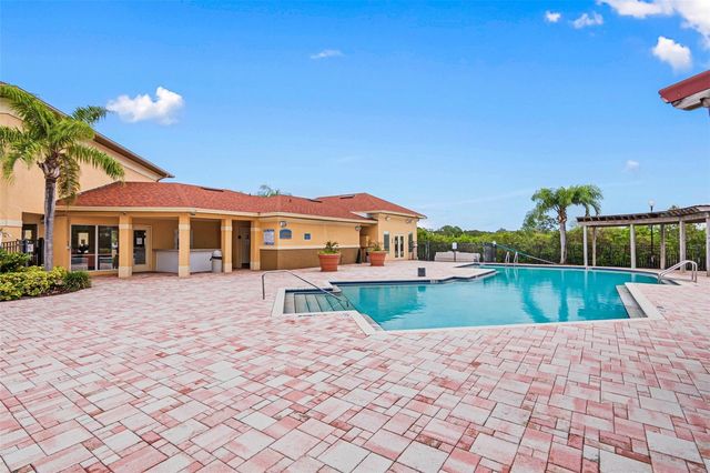 4345 BAYSIDE VILLAGE DRIVE 302, Tampa, FL 33615