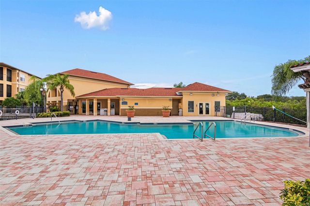 4345 BAYSIDE VILLAGE DRIVE 302, Tampa, FL 33615