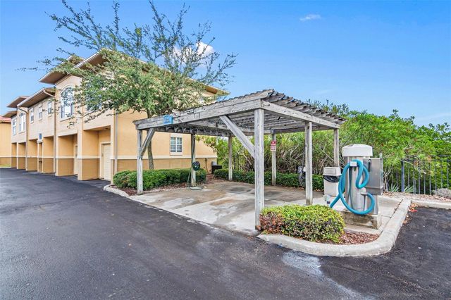 4345 BAYSIDE VILLAGE DRIVE 302, Tampa, FL 33615