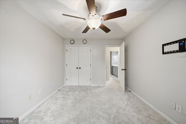 115 WINDING RIVER Drive UNIT B, Atlanta, GA 30350