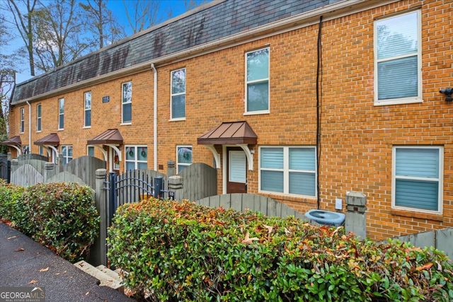 115 WINDING RIVER Drive UNIT B, Atlanta, GA 30350