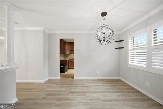 115 WINDING RIVER Drive UNIT B, Atlanta, GA 30350