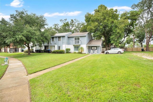3913 MAGNOLIA POINTE LANE, Orlando, FL 32810