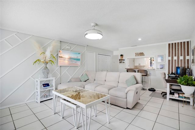 3913 MAGNOLIA POINTE LANE, Orlando, FL 32810