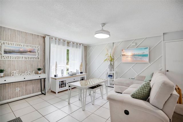3913 MAGNOLIA POINTE LANE, Orlando, FL 32810
