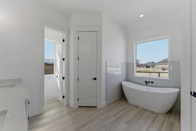 1038 Deer Island Court, Azle, TX 76020