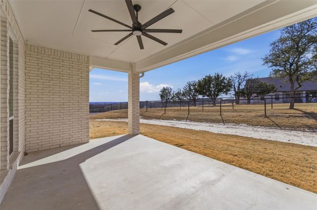 1038 Deer Island Court, Azle, TX 76020