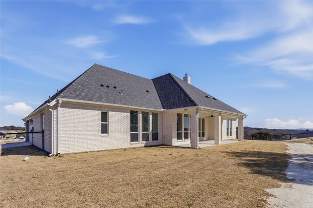 1038 Deer Island Court, Azle, TX 76020
