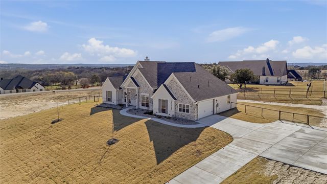 1038 Deer Island Court, Azle, TX 76020