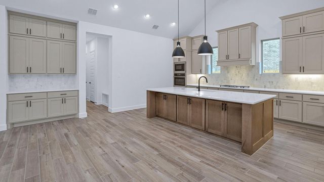 12226 Jacob Lane, Mont Belvieu, TX 77523