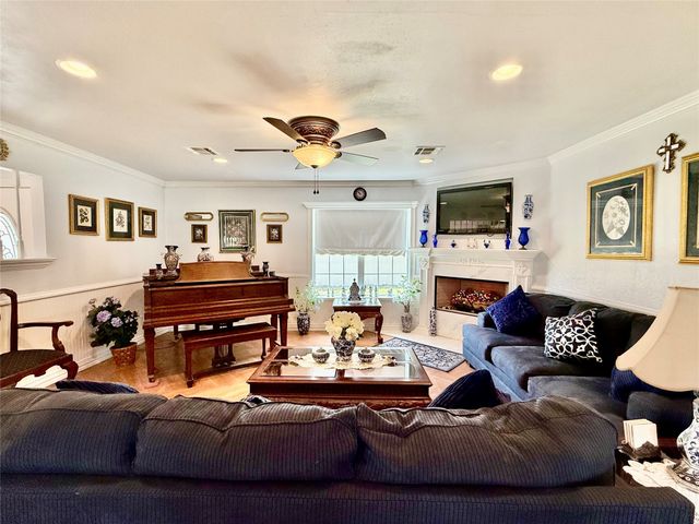 596 County Road 3425, Clifton, TX 76634