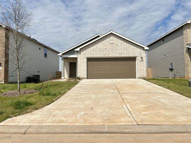 680 Amesbury Road, Conroe, TX 77316