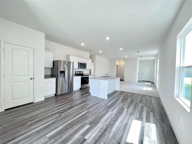 680 Amesbury Road, Conroe, TX 77316