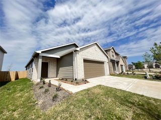 680 Amesbury Road, Conroe, TX 77316