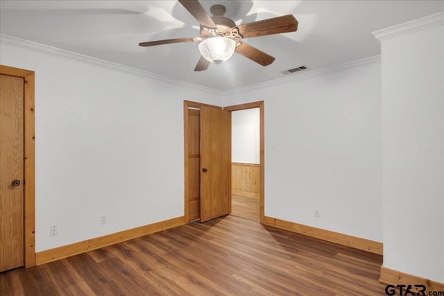 2040 Valleywood Trail, Holly Lake Ranch, TX 75765