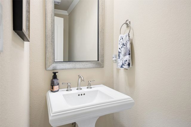 2409 Wiregrass Drive, Mckinney, TX 75071