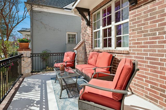 2409 Wiregrass Drive, Mckinney, TX 75071