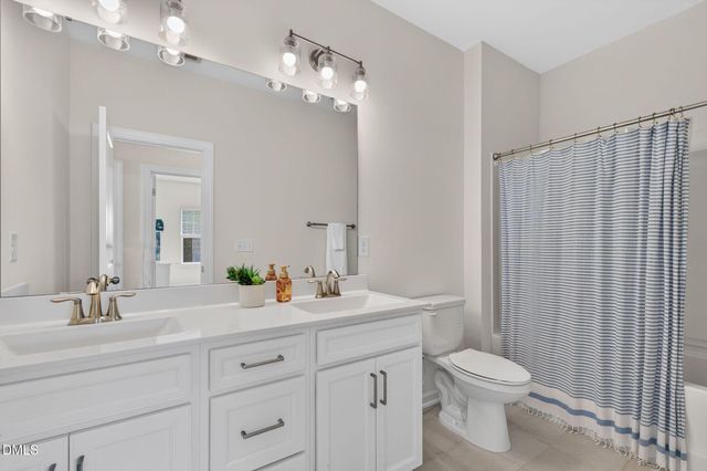 4454 Benton Mill Drive, Fuquay Varina, NC 27526