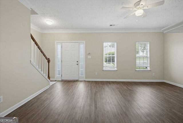 26 Hampton Drive, Cartersville, GA 30121