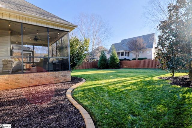 5 Thorncliff Court, Simpsonville, SC 29681