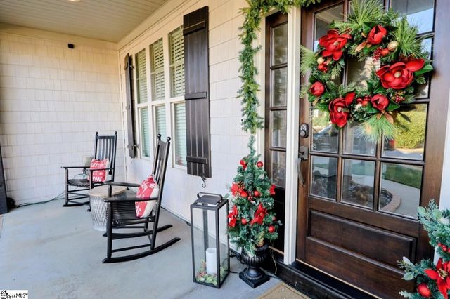 5 Thorncliff Court, Simpsonville, SC 29681