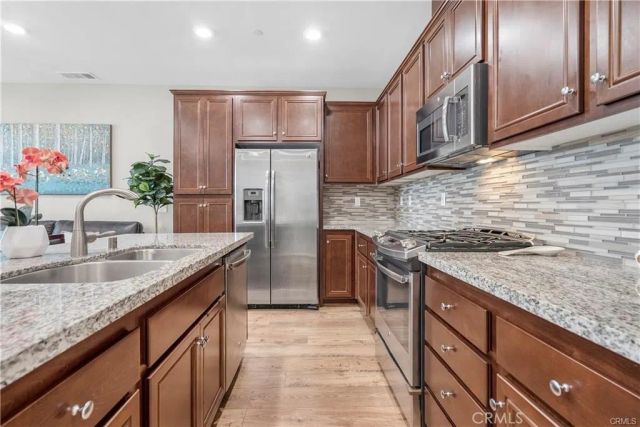 40311 Calle Real, Murrieta, CA 92563